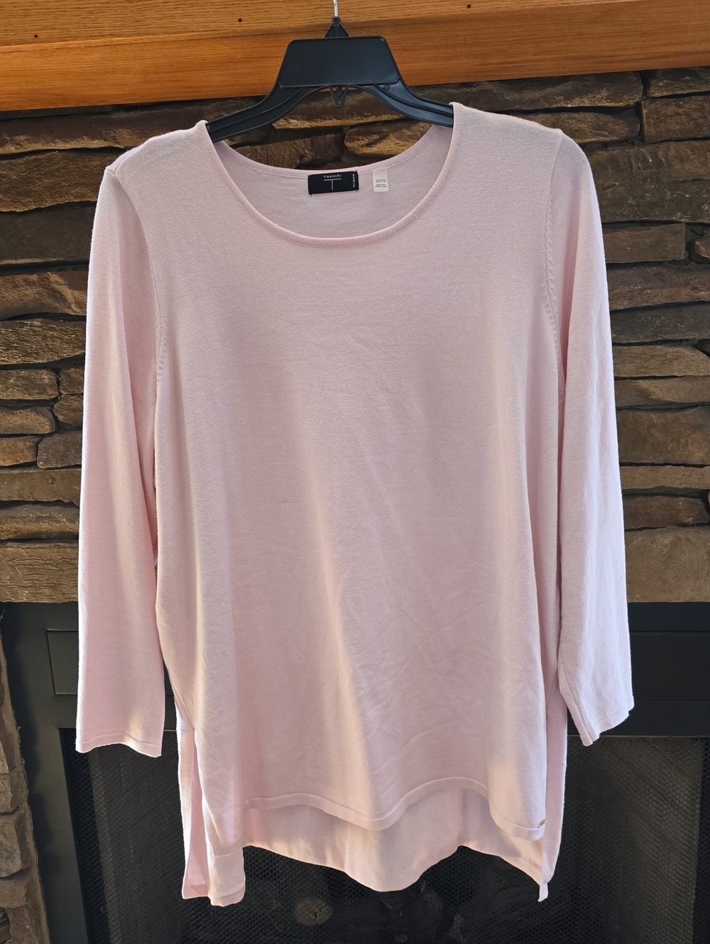 Tahari Light Pink Long Sleeve Crewneck Top